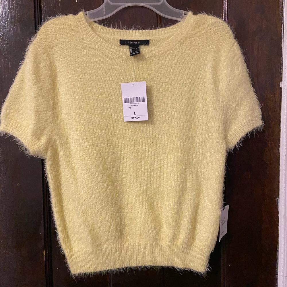 Cropped sweater shirt